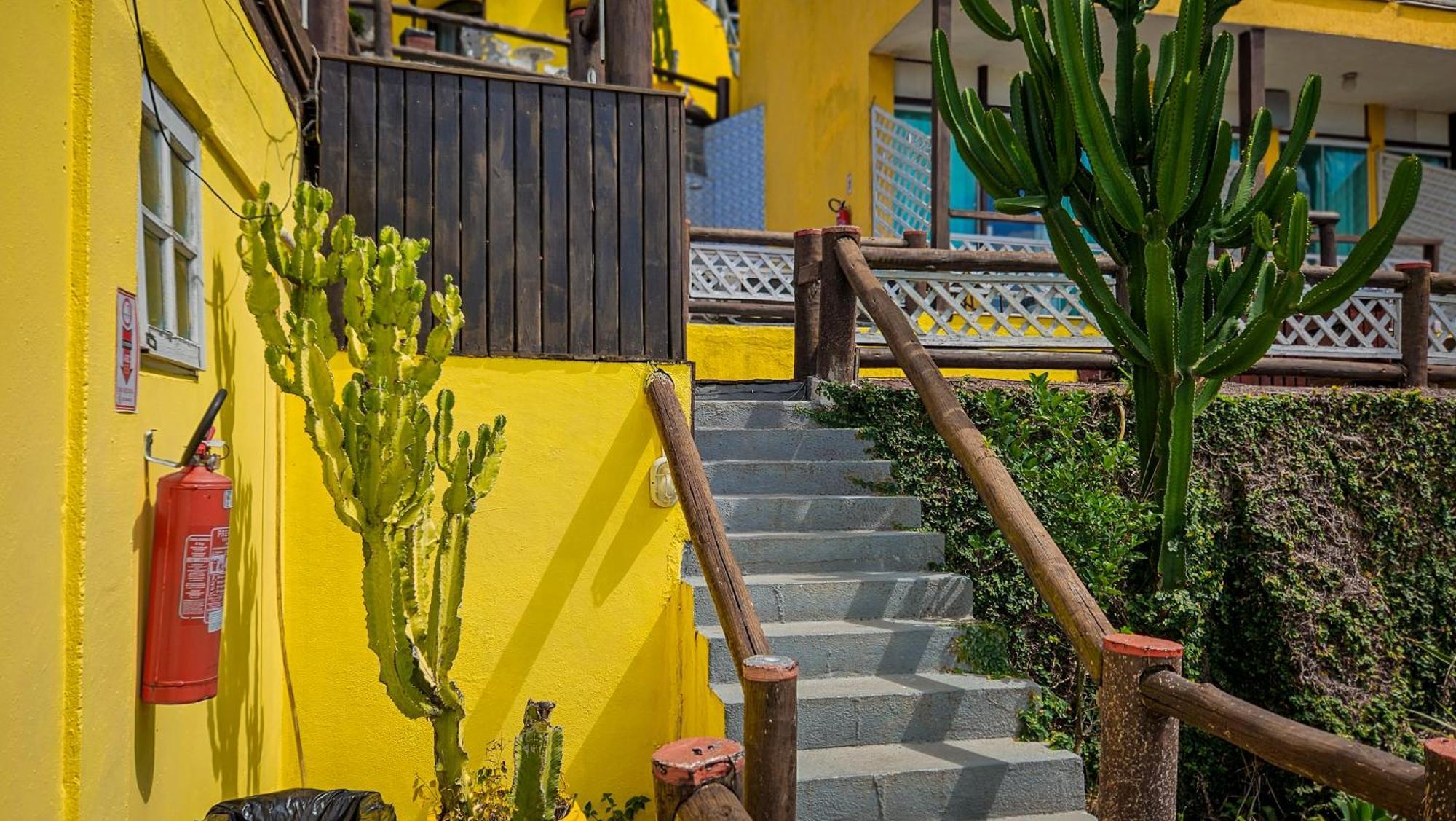 Hotel Bella Vista Ocean View Búzios Exteriér fotografie The entrance to the hotel